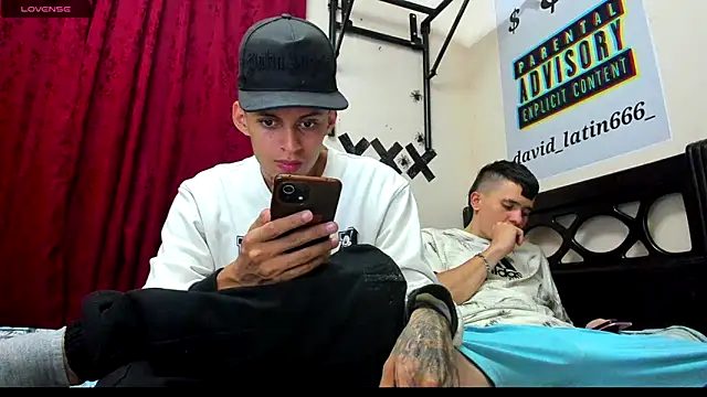 Snapshot of davidlatin66 chatting on 22, 1, 2025 davidlatin66 online show from 22, 1, 2025