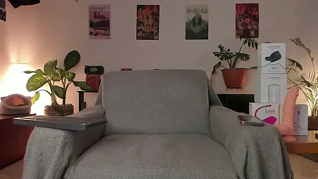 Snapshot of TatoKat chatting on 8, 5, 2026 TatoKat online show from 8, 5, 2026