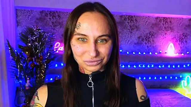 Cool Freak  online show from 13, 1, 2025