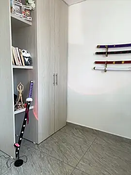 Snapshot of Ale_Lewis chatting on 6, 12, 2024 Ale Lewis online show from 6, 12, 2024