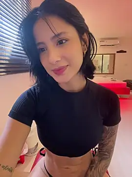 Snapshot of Ale_Lewis chatting on 2, 1, 2025 Ale Lewis online show from 2, 1, 2025