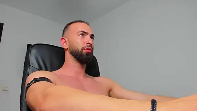 Snapshot of MichaelMasterss chatting on 13, 12, 2024 MichaelMasterss online show from 13, 12, 2024