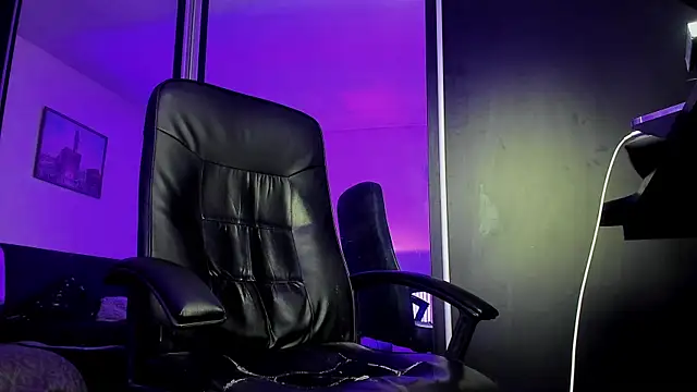 Snapshot of MichaelMasterss chatting on 24, 2, 2025 MichaelMasterss online show from 24, 2, 2025