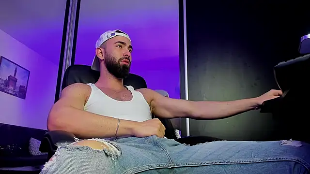 Snapshot of MichaelMasterss chatting on 26, 2, 2025 MichaelMasterss online show from 26, 2, 2025