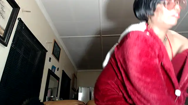 Snapshot of Gucci_Bx chatting on 23, 7, 2026 Gucci Bx online show from 23, 7, 2026