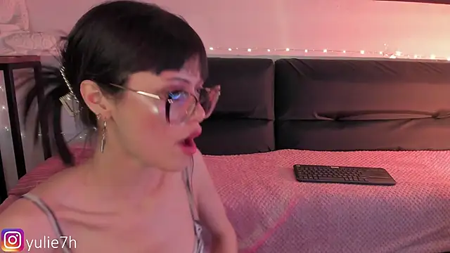 Snapshot of _Jessy_Moon_ chatting on 23, 2, 2025 Jessy Moon online show from 23, 2, 2025