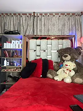 serena willow online show from 25, 1, 2025