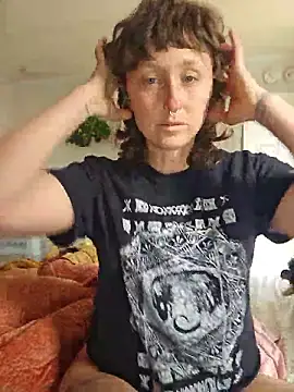 mossy kiss online show from 13, 2, 2026