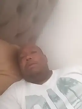 Snapshot of paulpovb chatting on 20, 3, 2025 paulpovb online show from 20, 3, 2025