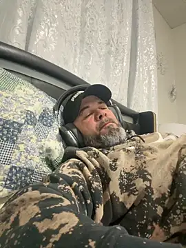 Cristian-Brayan online show from 6, 11, 2025