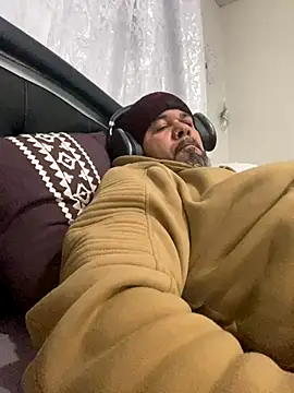 Cristian-Brayan online show from 25, 11, 2025