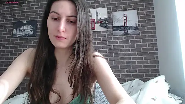  Hot Lady  online show from 14, 1, 2025