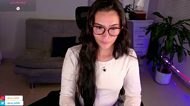 ImLui lu online show from 19, 2, 2025