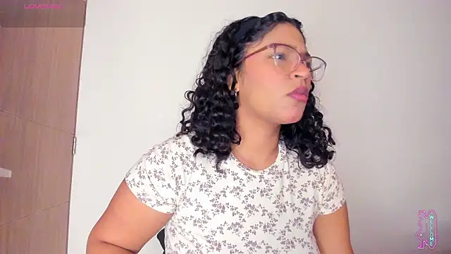 Snapshot of iriss_25 chatting on 10, 3, 2026 iriss 25 online show from 10, 3, 2026