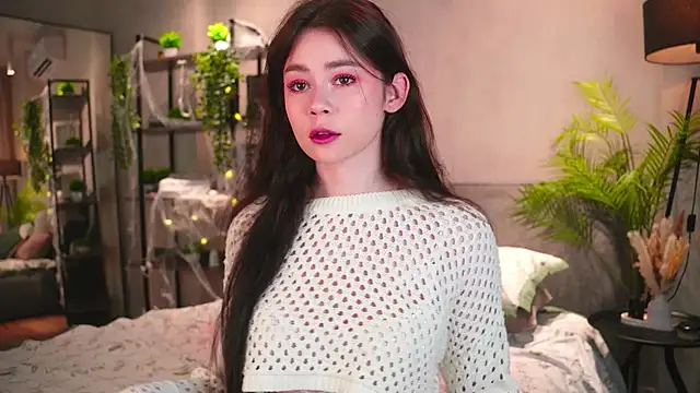 AuroraMari online show from 8, 11, 2025