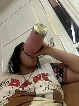 kamila-wc online show from 10, 1, 2026