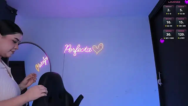 daniela hornny online show from 16, 9, 2025