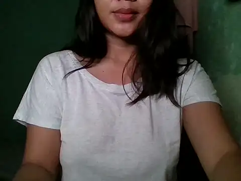 Snapshot of _smiling4u_ chatting on 13, 11, 2025 smiling4u online show from 13, 11, 2025