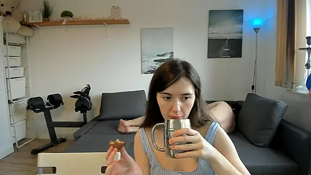 PollyFlame online show from 21, 2, 2025