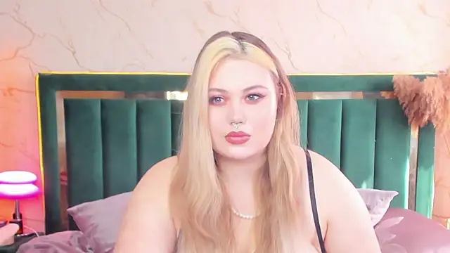 Snapshot of rosal1a chatting on 13, 3, 2026 rosal1a online show from 13, 3, 2026