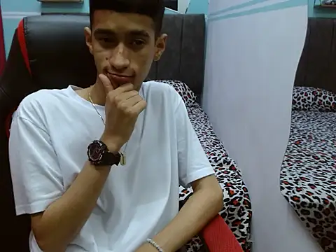 Snapshot of Angelstripboy chatting on 17, 2, 2025 Angelstripboy online show from 17, 2, 2025