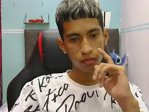 Snapshot of Angelstripboy chatting on 14, 3, 2026 Angelstripboy online show from 14, 3, 2026