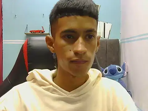 Snapshot of Angelstripboy chatting on 14, 6, 2026 Angelstripboy online show from 14, 6, 2026