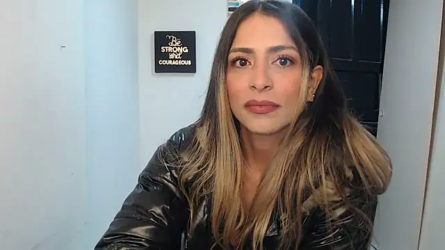 Snapshot of Liamiler01_ chatting on 20, 11, 2025 Liamiler01 online show from 20, 11, 2025