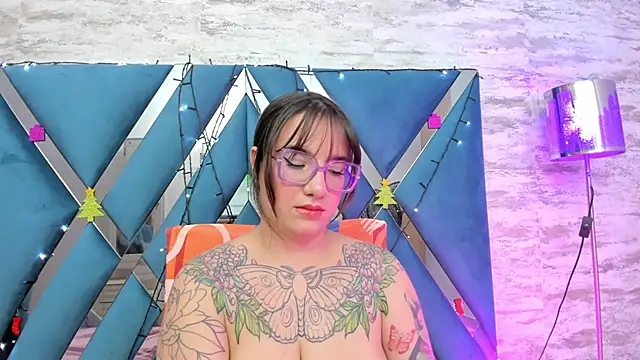 DEVA BLUE  online show from 11, 12, 2024