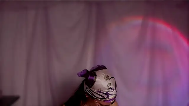 Snapshot of _lh_ chatting on 26, 4, 2026 lh online show from 26, 4, 2026