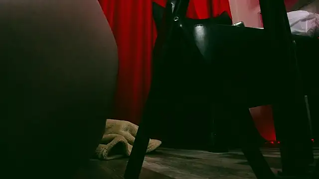 Snapshot of Frau__Lilith chatting on 15, 2, 2025 Frau Lilith online show from 15, 2, 2025