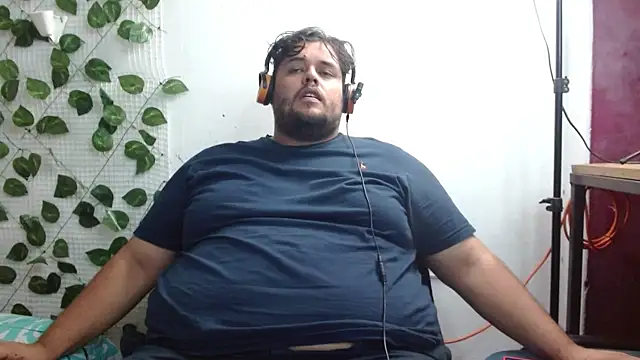 Snapshot of altairstudiosvip_ chatting on 5, 2, 2025 altairstudiosvip online show from 5, 2, 2025