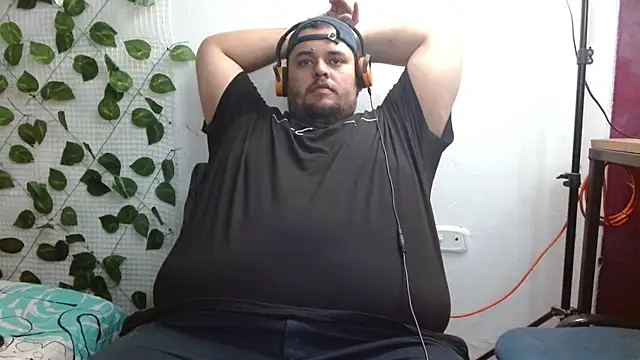 Snapshot of altairstudiosvip_ chatting on 6, 2, 2025 altairstudiosvip online show from 6, 2, 2025