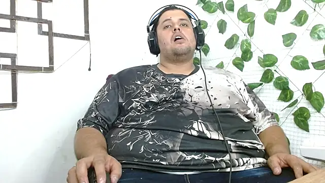 Snapshot of altairstudiosvip_ chatting on 14, 9, 2025 altairstudiosvip online show from 14, 9, 2025