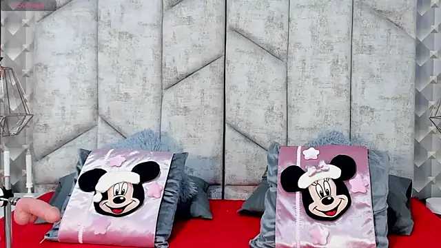 NiicolleMiller online show from 23, 11, 2025