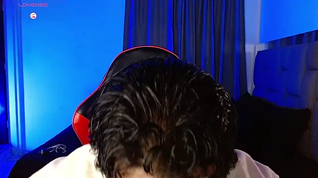 Snapshot of Christian_thor chatting on 4, 12, 2025 Christian thor online show from 4, 12, 2025