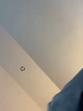 Snapshot of vanjbi45 chatting on 19, 12, 2024 vanjbi45 online show from 19, 12, 2024