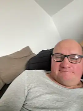 Snapshot of vanjbi45 chatting on 26, 1, 2025 vanjbi45 online show from 26, 1, 2025