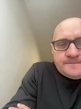 Snapshot of vanjbi45 chatting on 14, 2, 2025 vanjbi45 online show from 14, 2, 2025