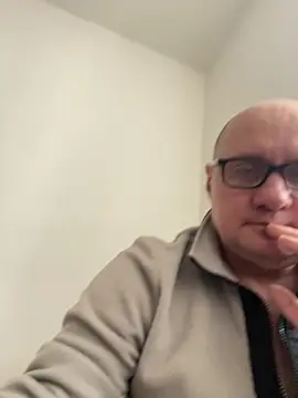 Snapshot of vanjbi45 chatting on 21, 2, 2025 vanjbi45 online show from 21, 2, 2025