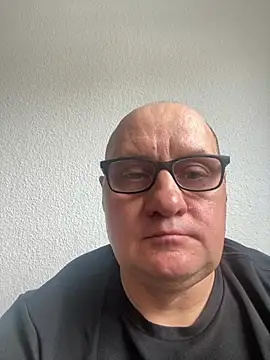 Snapshot of vanjbi45 chatting on 16, 3, 2025 vanjbi45 online show from 16, 3, 2025