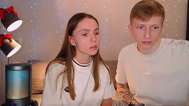 juliaanddima online show from 22, 1, 2025