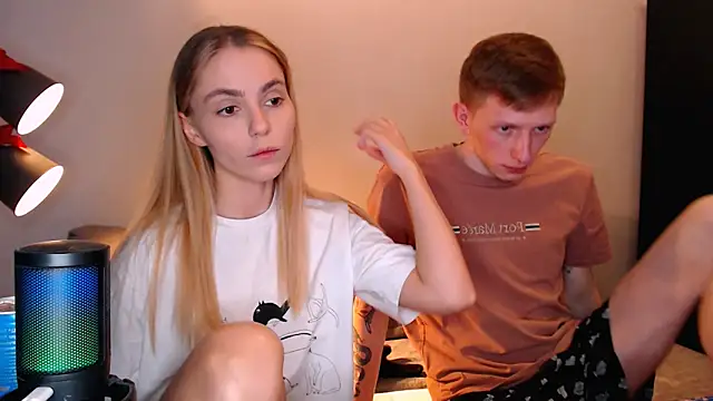 juliaanddima online show from 20, 11, 2025