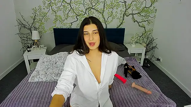 Linda EX online show from 3, 12, 2024