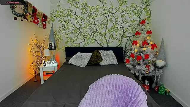 Linda EX online show from 2, 1, 2025