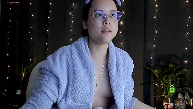 shantalc3rezo online show from 17, 2, 2025