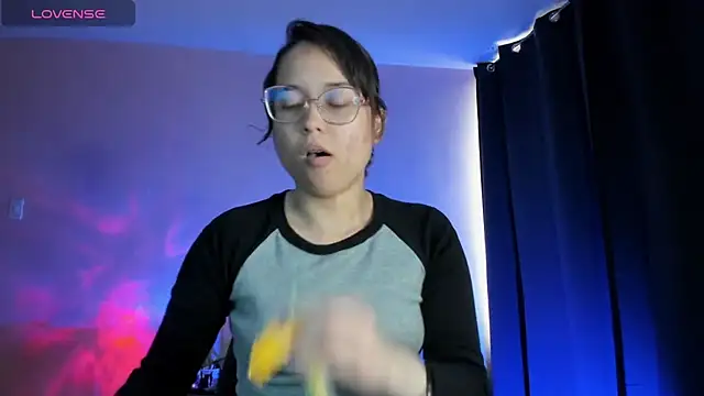 shantalc3rezo online show from 7, 11, 2025