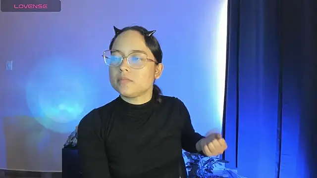 shantalc3rezo online show from 12, 11, 2025