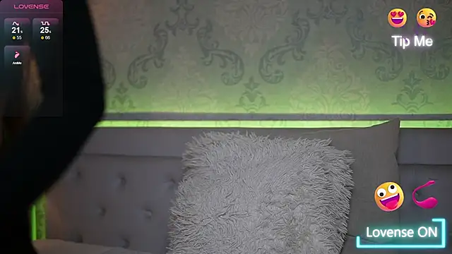 AmyKaiya online show from 12, 2, 2025