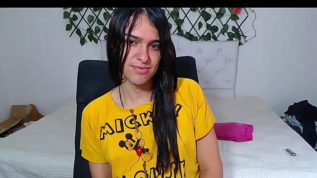 Snapshot of sweet1Girl chatting on 20, 4, 2026 sweet1Girl online show from 20, 4, 2026